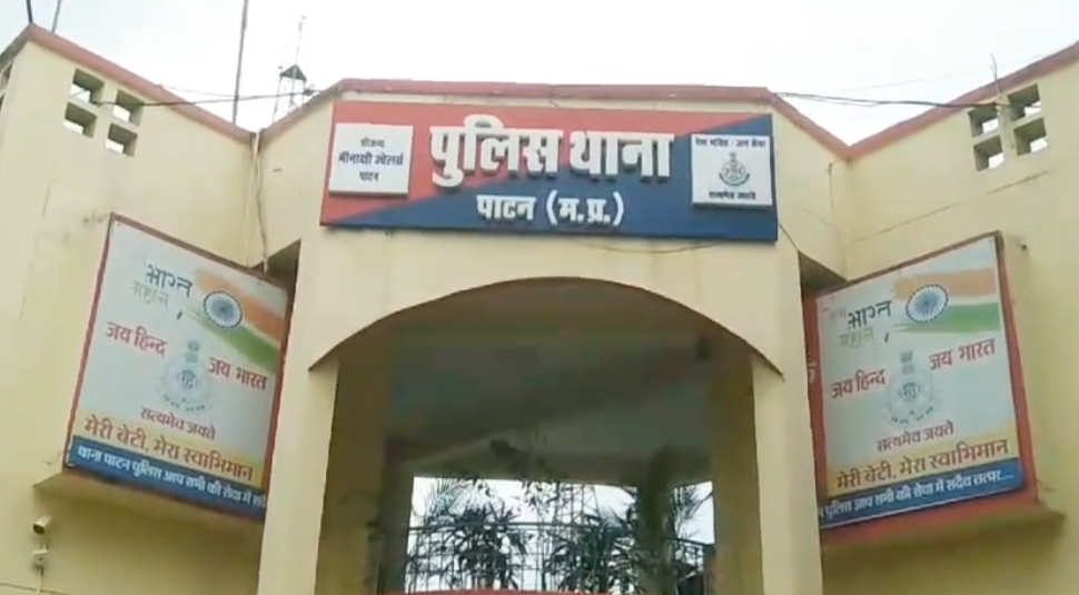 शराबखोरी के दौरान विवाद में दोस्त ने दोस्त की गला घोंटकर हत्या की