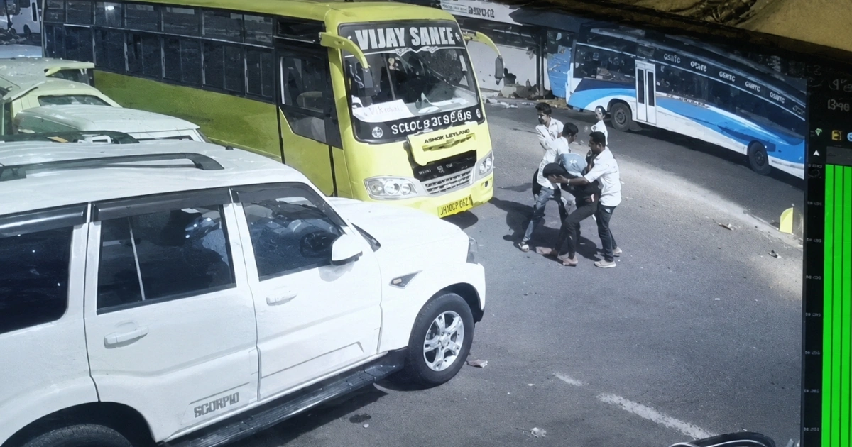 Jabalpur में DJ संचालक की हत्या, CCTV में कैद वारदात