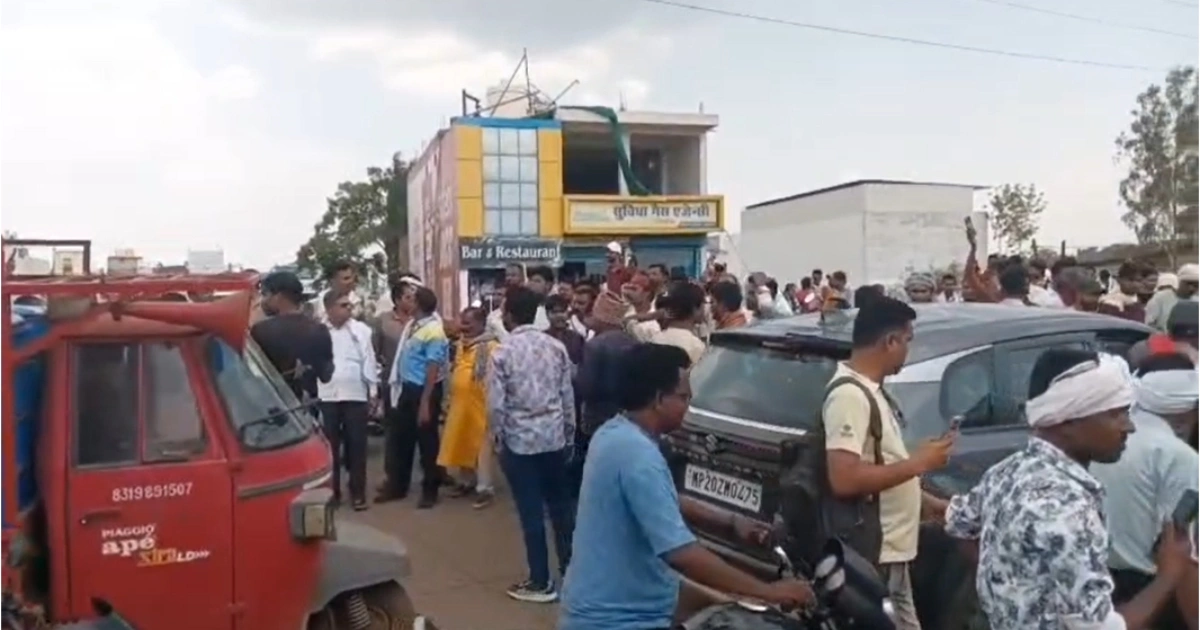 Sihora में गैस सिलेंडर संकट पर हंगामा, NH-30 पर चक्काजाम