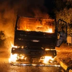 Khajri Chowk हादसा: ट्रक से टकराई स्कूटी, आग में घिरा पूरा वाहन