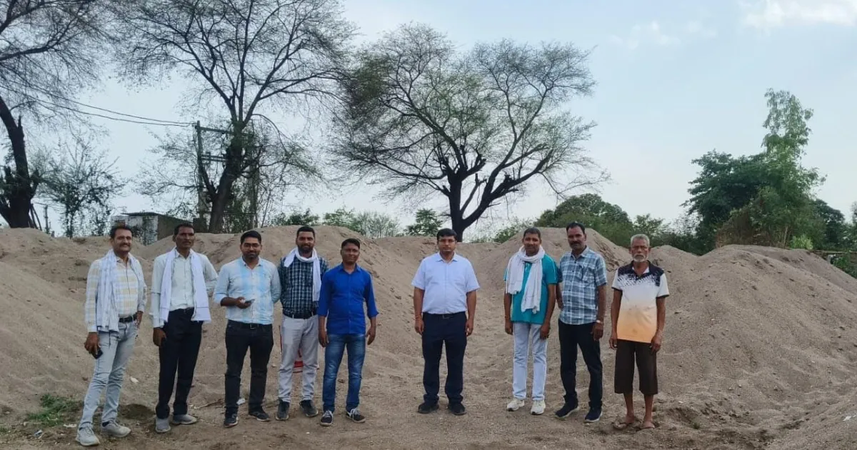 Narmada तट पर अवैध रेत खनन पर बड़ी कार्रवाई, भारी भंडारण नष्ट