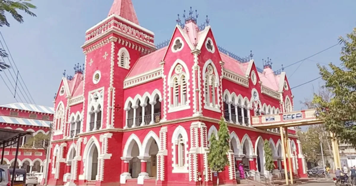 पेंशन लेने जा रही 70 वर्षीय महिला की सड़क हादसे में मौत