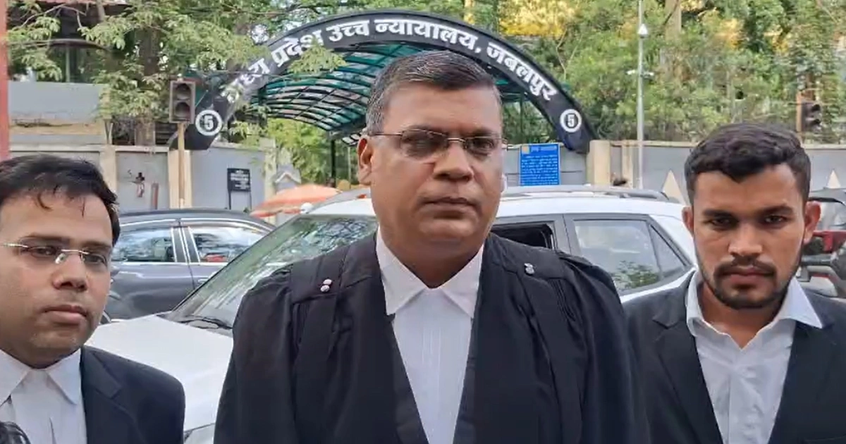 स्कूल छुट्टी विवाद पर हाईकोर्ट सख्त, राज्य सरकार को नोटिस