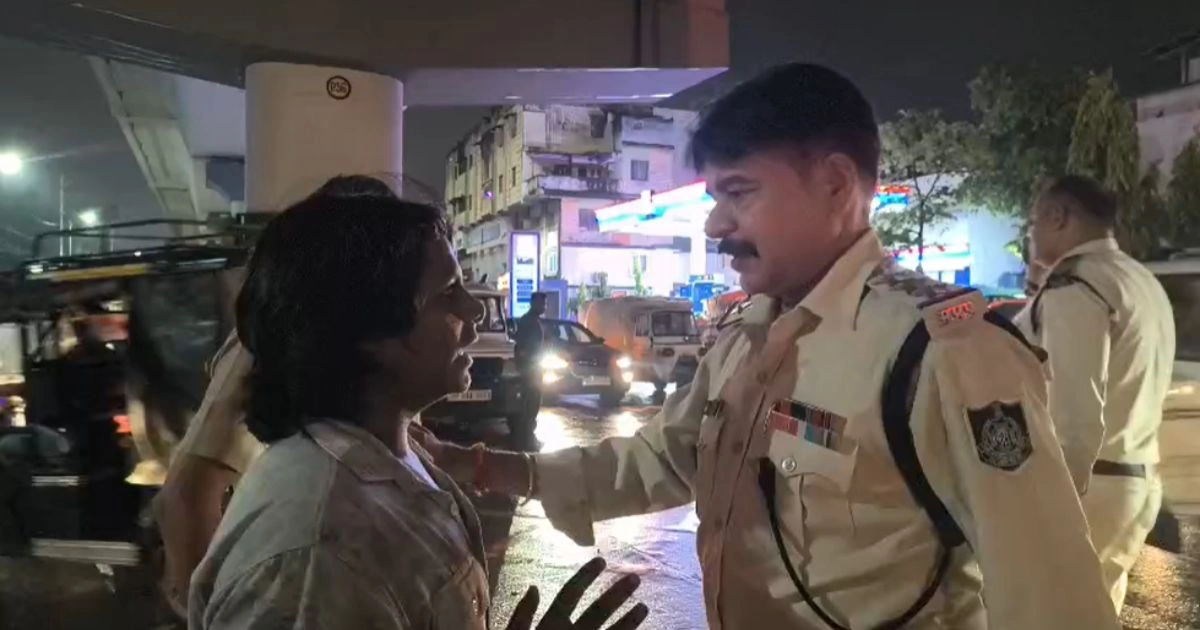 Baldev Bagh Police Checking विवाद का Video Viral, उठे सवाल