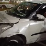 Adhartal में तेज रफ्तार कार दुकानों में घुसी, 15 लोग घायल