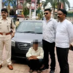 Beer लेने उतरा कार मालिक, चाबी लगी देख Santro लेकर फरार हुआ चोर