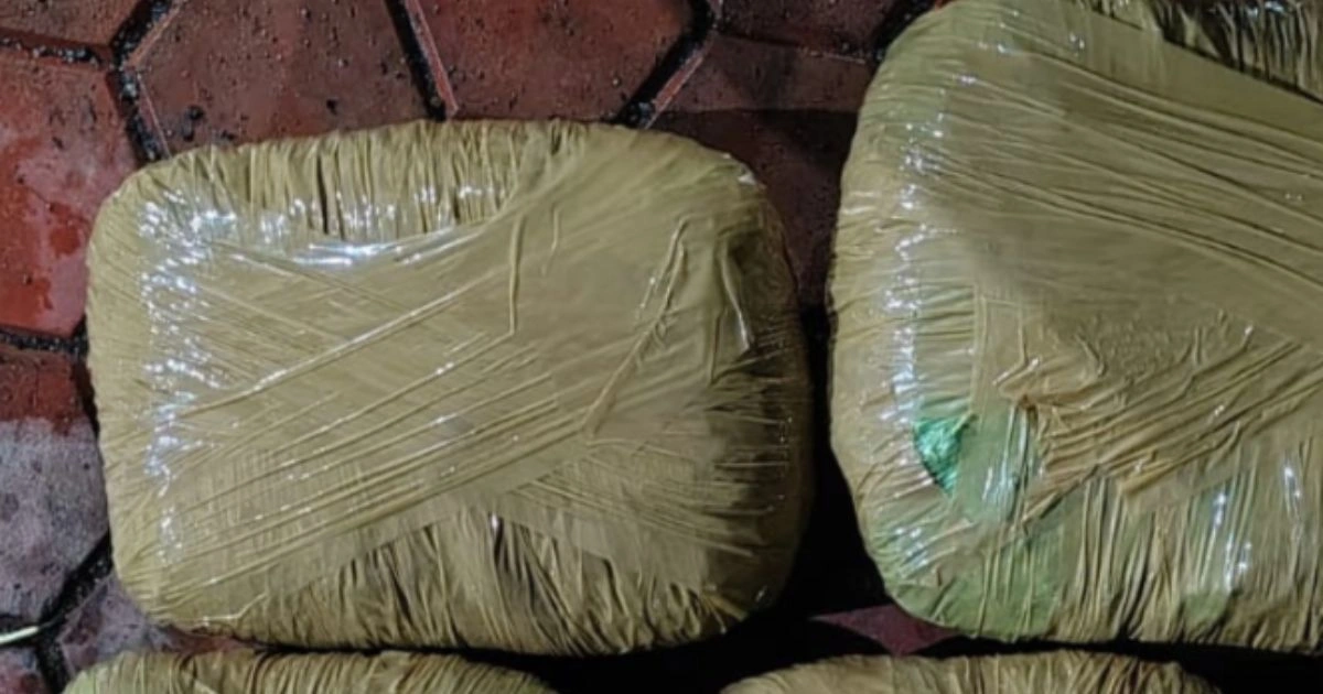 Jabalpur में Ganja Smuggling का खुलासा, 2 महिलाओं समेत 3 गिरफ्तार