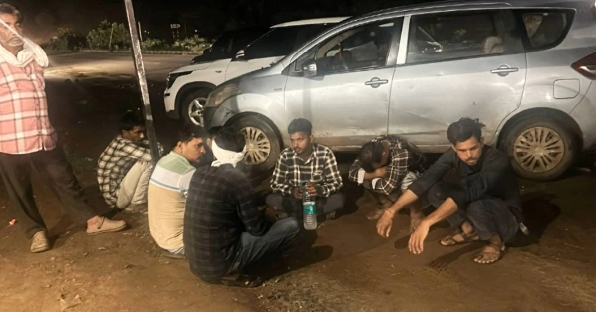 जबलपुर-नरसिंहपुर सीमा पर भीषण हादसा, हाइवा ने 8 युवकों को रौंदा; 4 की मौत