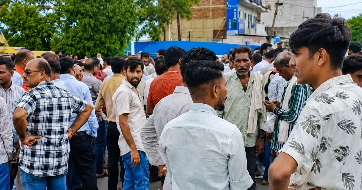 शहपुरा पुल बंद: पाटन चौराहे पर चक्का जाम, 18 अगस्त का अल्टीमेटम