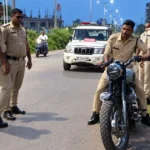 एकता मार्केट में बुलेट सवारों की गाड़ियां जब्त