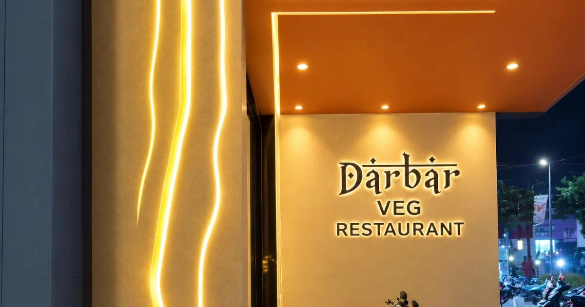 जबलपुर दरबार रेस्टोरेंट की किचन में गंदगी, कॉकरोच मिले