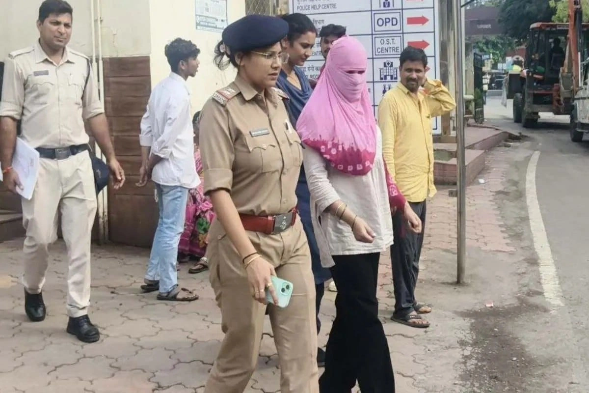जबलपुर हनी ट्रैप केस में महिला हेड कांस्टेबल लाइन अटैच